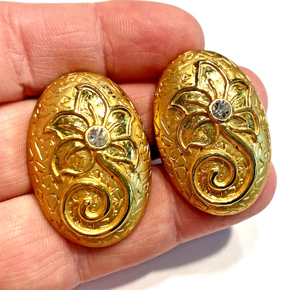 Clip On Earrings Chunky Gold Textured Ovals Y2K Boss Lady Mod Floral Rhinestones - Picture 2 of 7